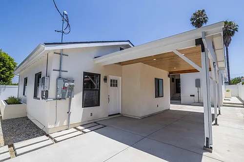 17905 Bullock St Photo 1