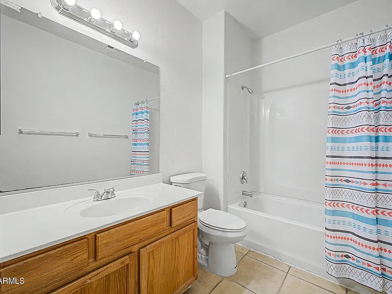 13271 W Clarendon Ave — Photo 27