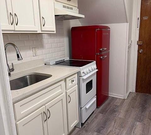 3rd image of 6107 Palisade Ave Floor 1