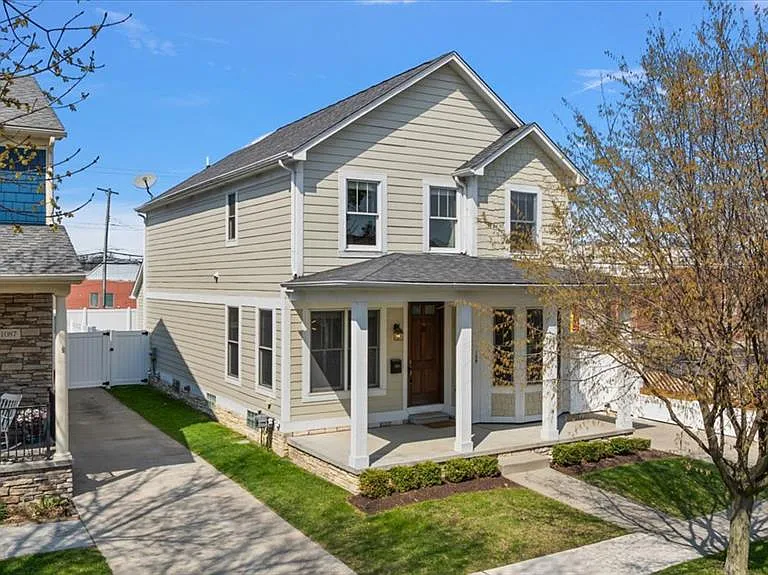 1109 Bennaville Ave — Photo 2