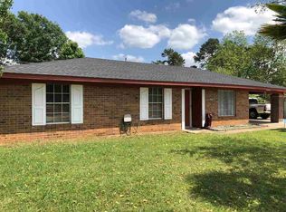 606 Delia Dr, Longview, TX 75601