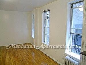 1st image of 167 E 94th St