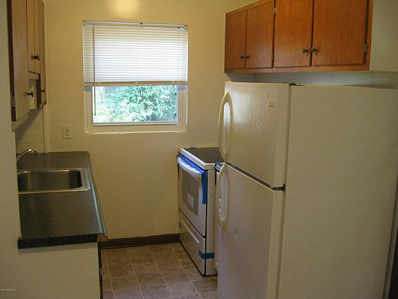 4th image of 5114 Ensign Ave