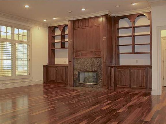 5th image of 1581 E Brighton Pl
