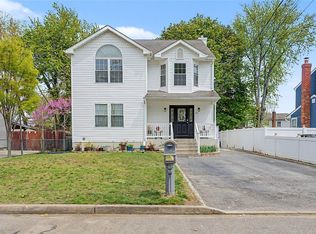 69 S 28th St, Wyandanch, NY 11798