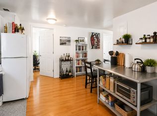 185 Metropolitan Ave #3B, Brooklyn, NY 11249