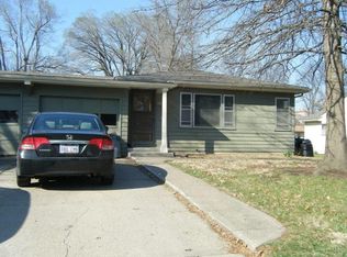 1314 W 19th Ter, Lawrence, KS 66046