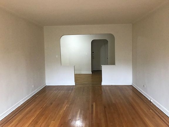 3rd image of 8346 118th St APT 6K