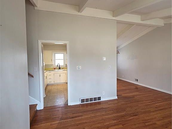 2nd image of 6905 NW 75th St