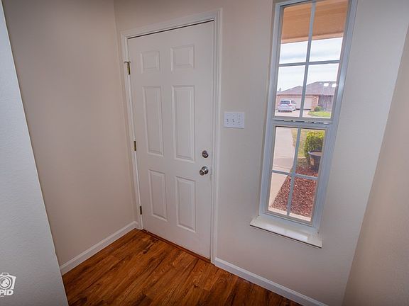 5th image of 1211 Jacie Ln