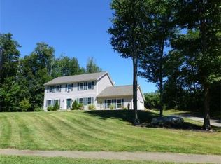 10 Debbie Dr, Spencer, MA 01562