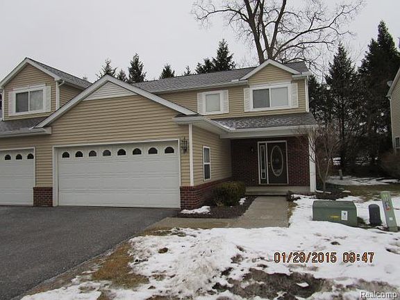 2nd image of 541 Indian Oaks Dr