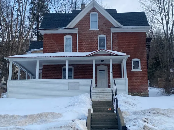35 W University St #1W, Alfred, NY 14802