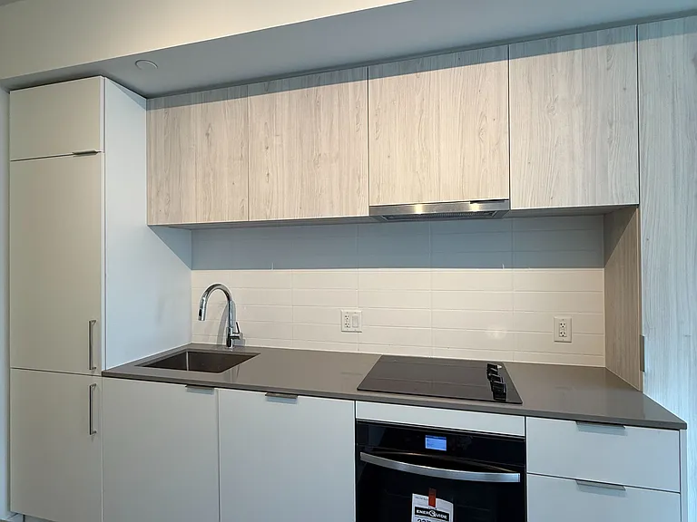 89 Church St #608 — Photo 3