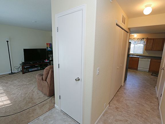 4th image of 6687 Balance Cir