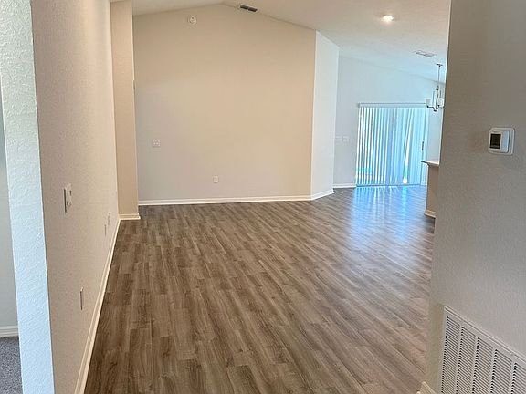 2nd image of 1615 Eucalyptus Way