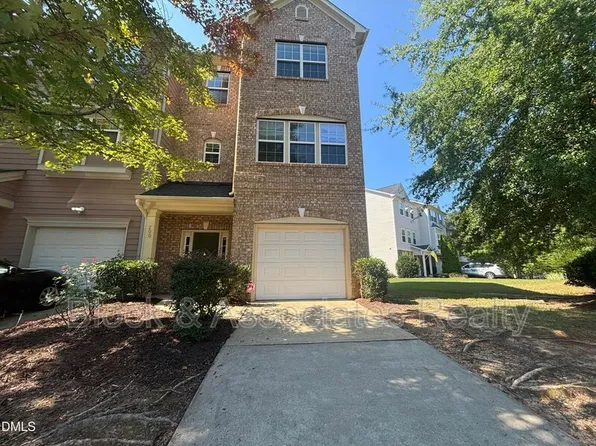200 Presenteer Trl, Apex, NC 27539