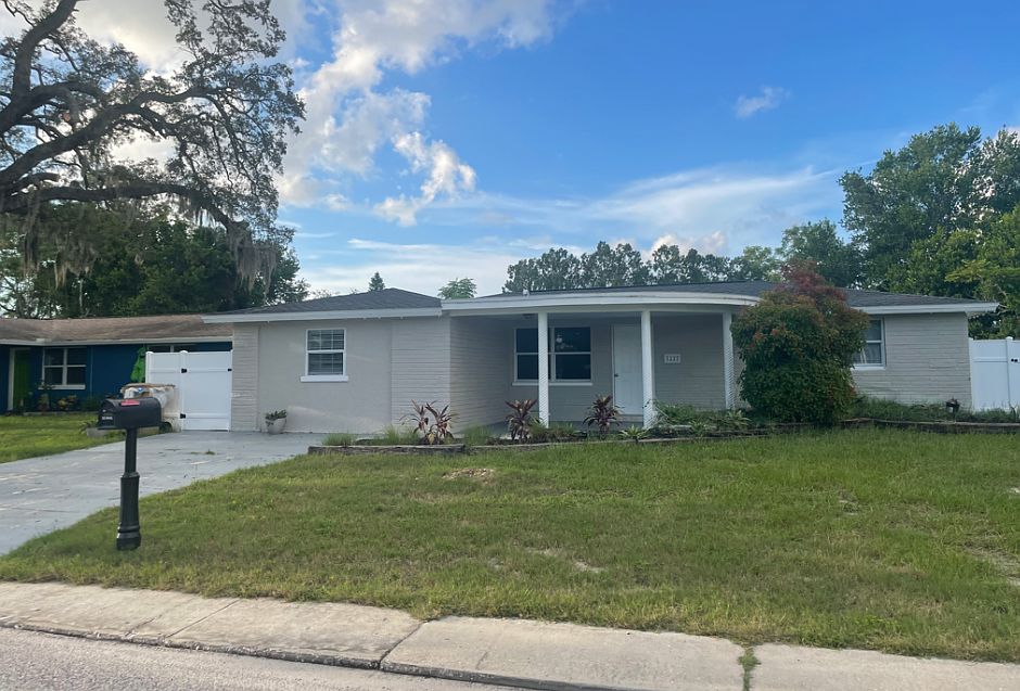 1st image of 3227 Bigelow Dr