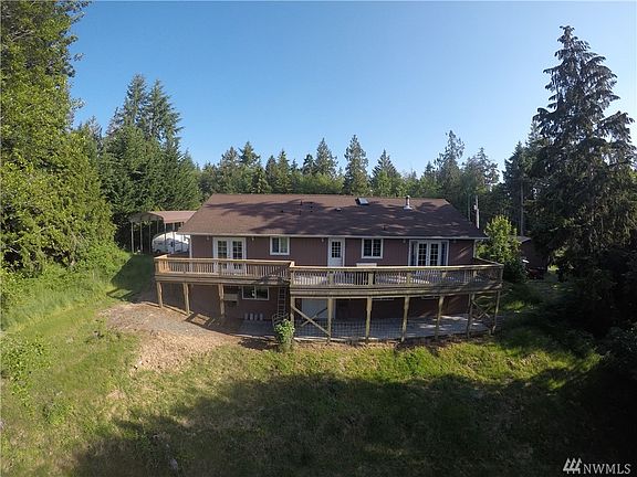 3rd image of 63 E South Island Dr