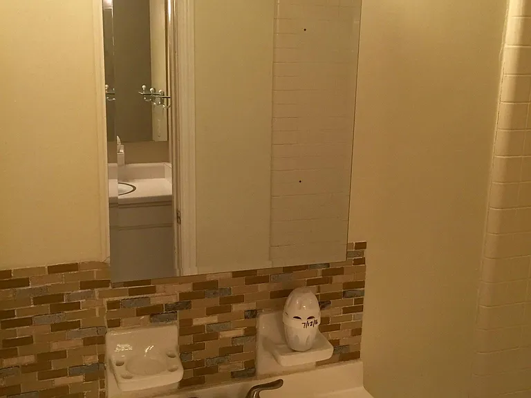 733 E College Ave — Photo 11