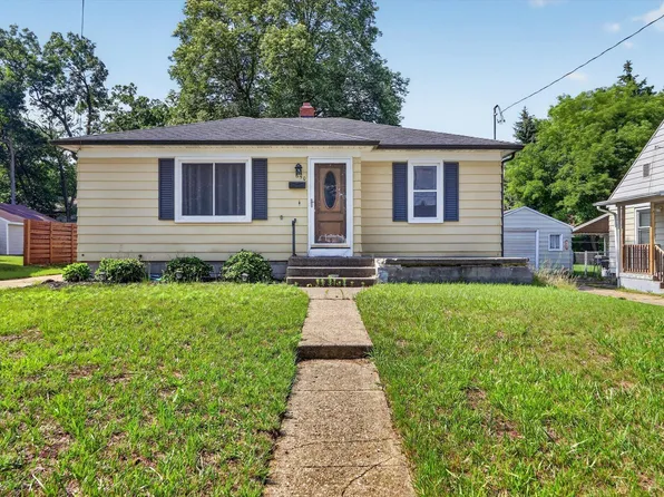 650 Marcia St SW, Wyoming, MI 49509