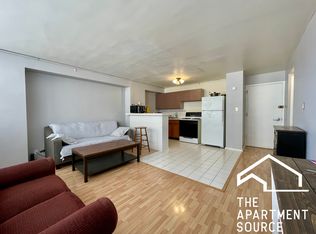 640 W Irving Park Rd #522, Chicago, IL 60613