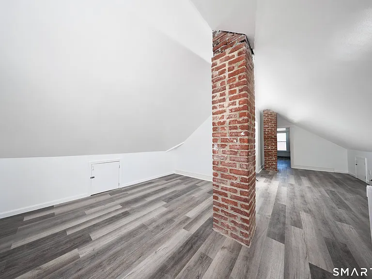 78 Maplewood Ave #2 — Photo 22