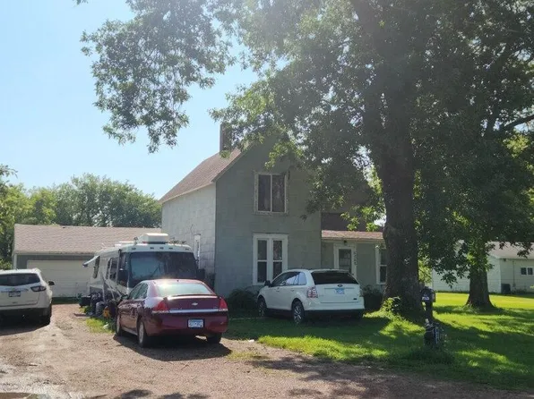 8765 8th Ave, Glencoe, MN 55336