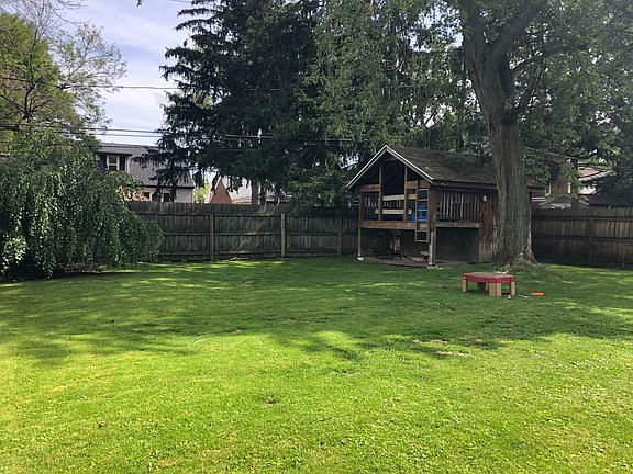3rd image of 47 Morton Dr