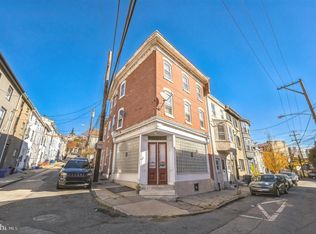 4417 Baker St, Philadelphia, PA 19127