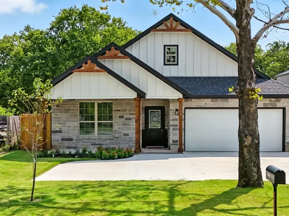 1118 S Grand Ave, Gainesville, TX 76240