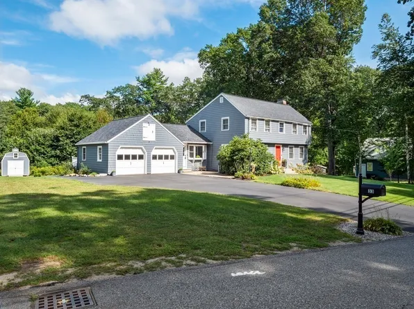 33 Amble Rd, Chelmsford, MA 01824