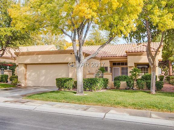 3rd image of 9020 Starmount Dr