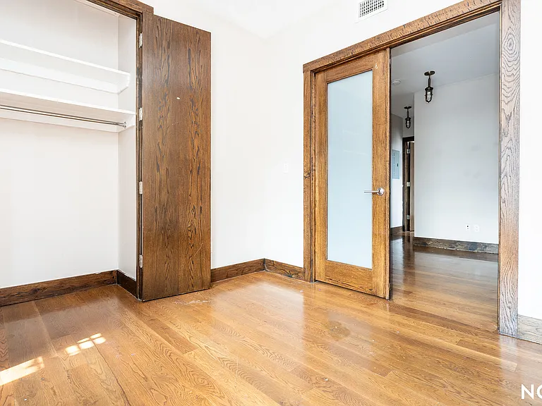 77 Steuben St #3L — Photo 8