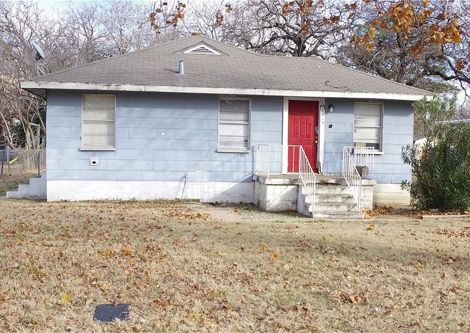 1st image of 2014 Oakwood St