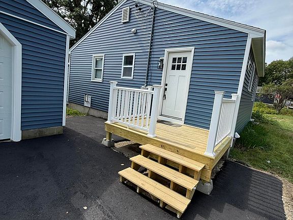 4th image of 80 Libby Road