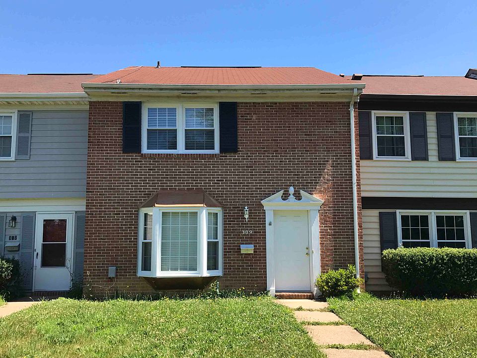 1st image of 309 Ellery Ct