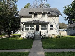 110 8th St N, Humboldt, IA 50548