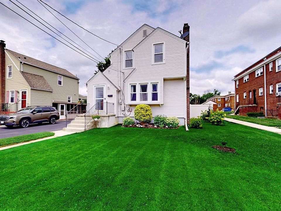 1st image of 27 W Holly Ave