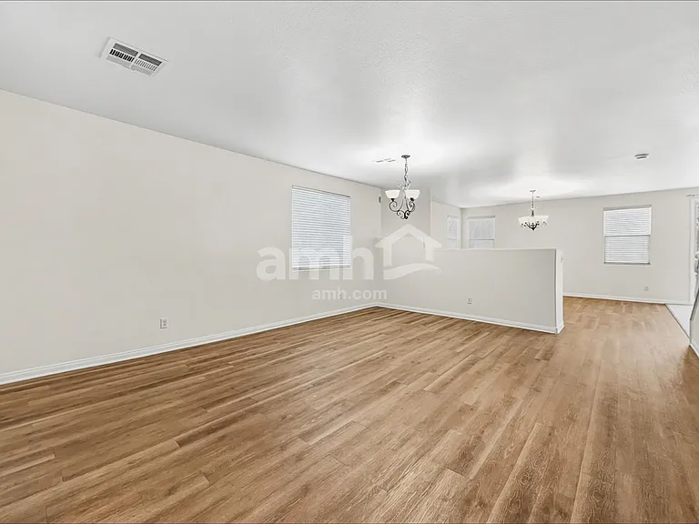 10432 Wellington Manor Ave — Photo 7