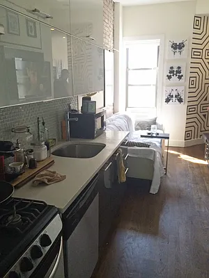 Rented by Nooklyn NYC LLC | media 21