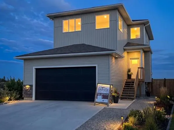 11402 S 107th Ave, Grande Prairie, AB T8V 6L7