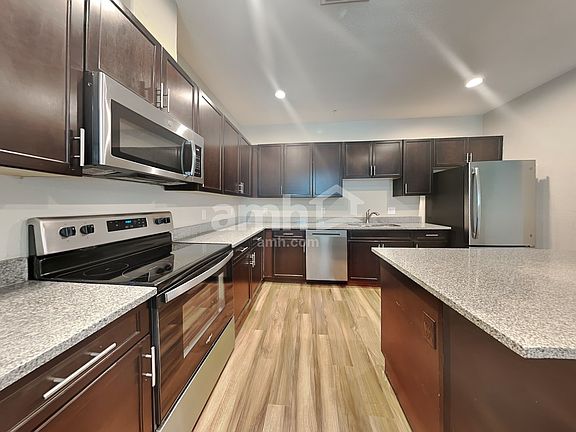 3rd image of 20709 W Maiden Ln