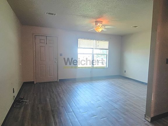 3rd image of 513 N 14th St #9