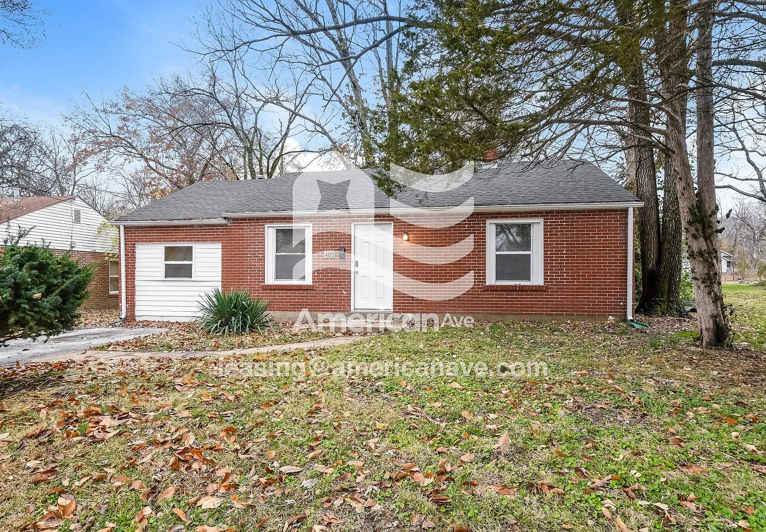 3 bed, 1.0 bath, 960 sqft, $1,325 — Photo 2