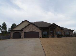 7043 Gemstone Dr, Alexander, AR 72002