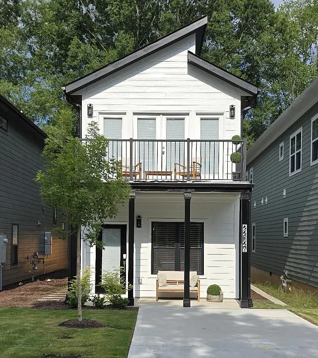2212 Edwin Ave #A-A1