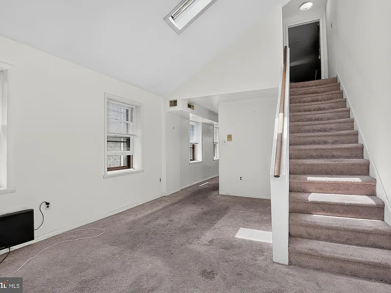 540 N 4th St #D — Photo 6