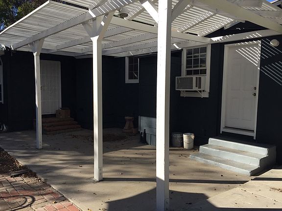 2nd image of 23320 Burbank Blvd