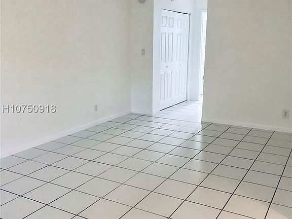 2nd image of 500 NE 2nd St APT 308